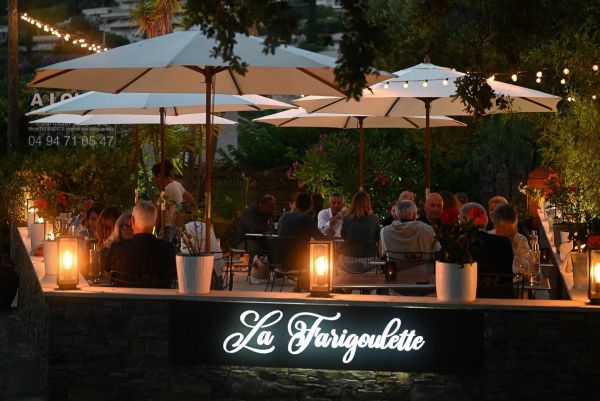 Le Coffret Signature - Voyage sensoriel en 8 escales et forfait boissons