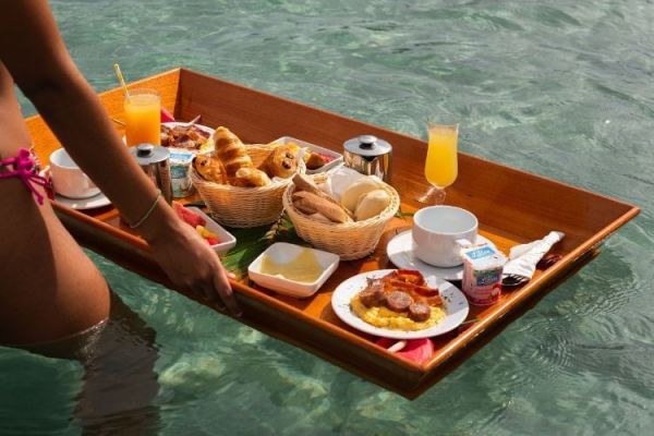 Supplément petit déjeuner flottant en mer