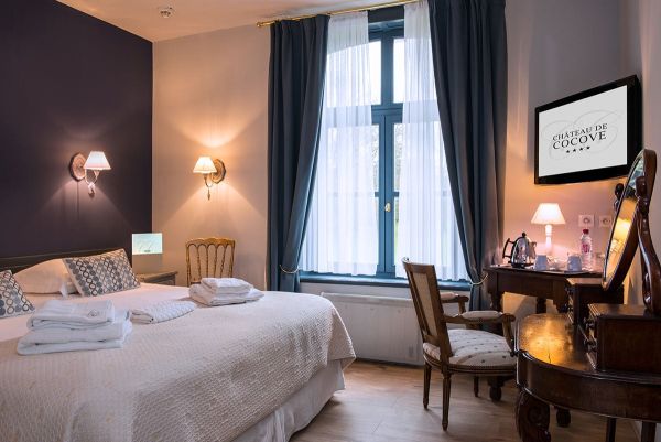 Chambre supérieure et Petit-déjeuner