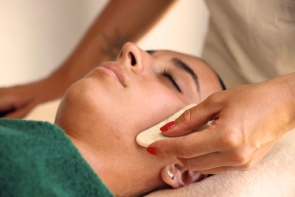 Soin du visage Régénérant ultime | 75 min